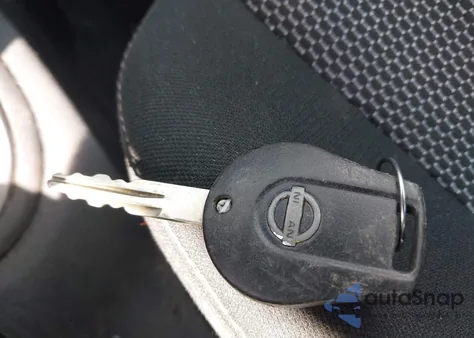 2017 Nissan Versa 1.6 Sv z USA, uszkodzony, nr VIN 3N1CN7AP4HL856406